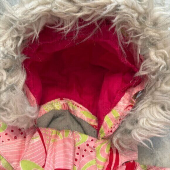Spyder girls size 5 insulated skiing/snowboard coat Retails $160. - Picture 7 of 10